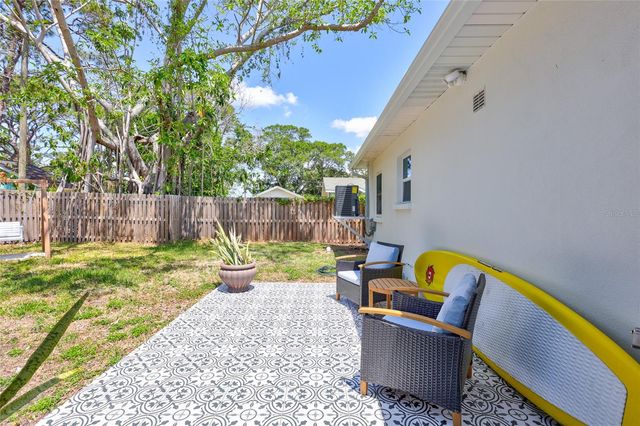 4321 SUNRISE DRIVE S, St Petersburg, FL 33705