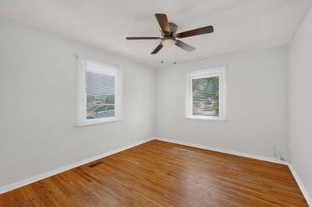 705 Palomas Drive SE, Albuquerque, NM 87108