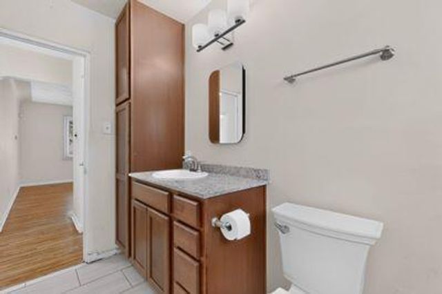 705 Palomas Drive SE, Albuquerque, NM 87108