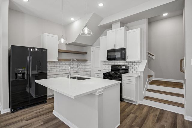 208 Clark Meadows Lane, Houston, TX 77076