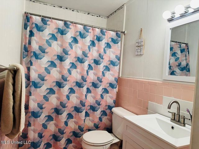 216 S Green Avenue, Picayune, MS 39466