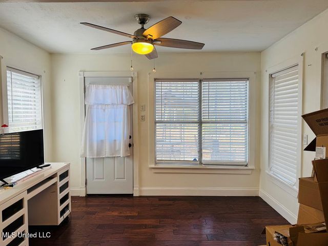 216 S Green Avenue, Picayune, MS 39466