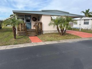 11300 124TH AVENUE 165, Largo, FL 33778