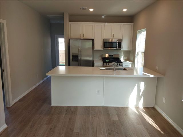 6423 Paris Street, Houston, TX 77021