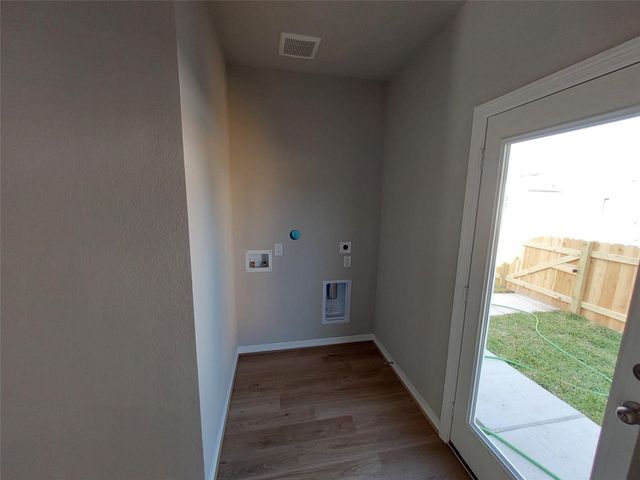 6423 Paris Street, Houston, TX 77021
