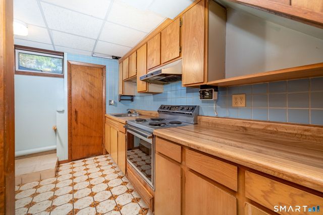 101 Collier Road, Wethersfield, CT 06109