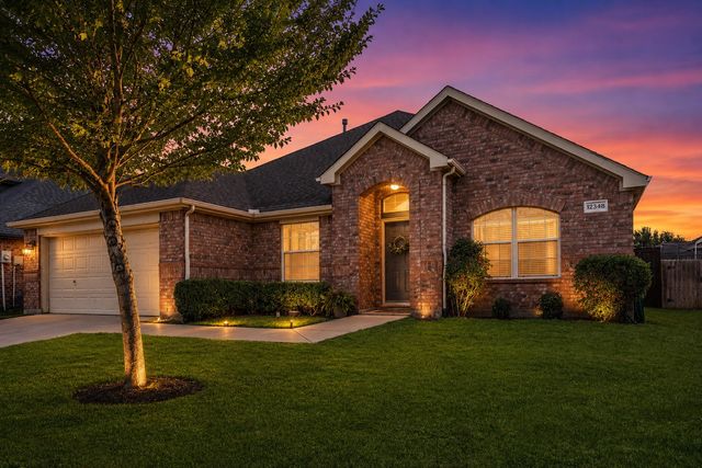12348 Macaroon Lane, Fort Worth, TX 76244