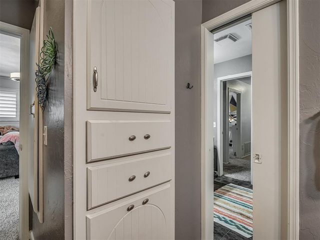3128 N Timber Avenue, Bethany, OK 73008