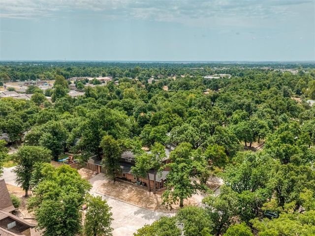 3128 N Timber Avenue, Bethany, OK 73008