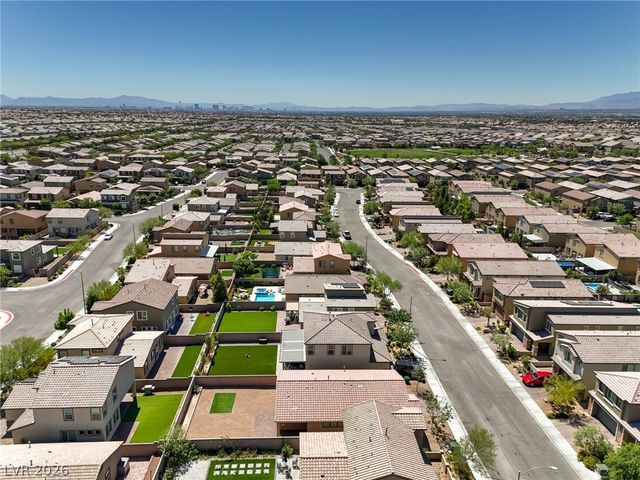 7754 Wishbone Falls Street, North Las Vegas, NV 89084