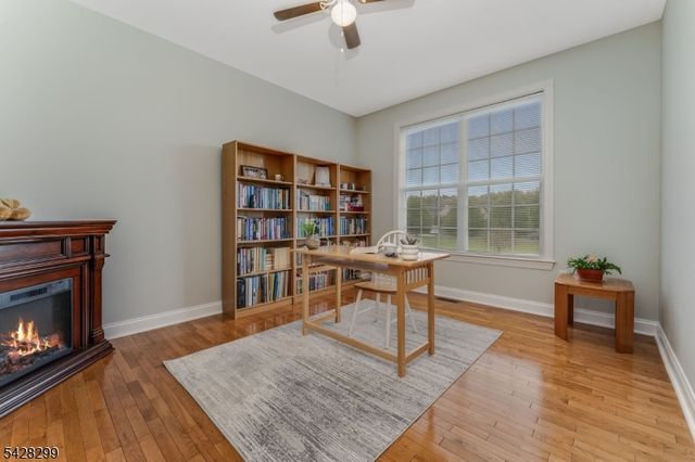 87 Crestview Dr, Clinton Twp., NJ 08809