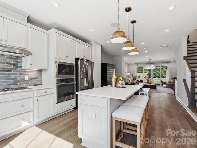 3033 Circles End, Charlotte, NC 28226