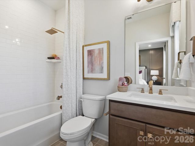 3033 Circles End, Charlotte, NC 28226