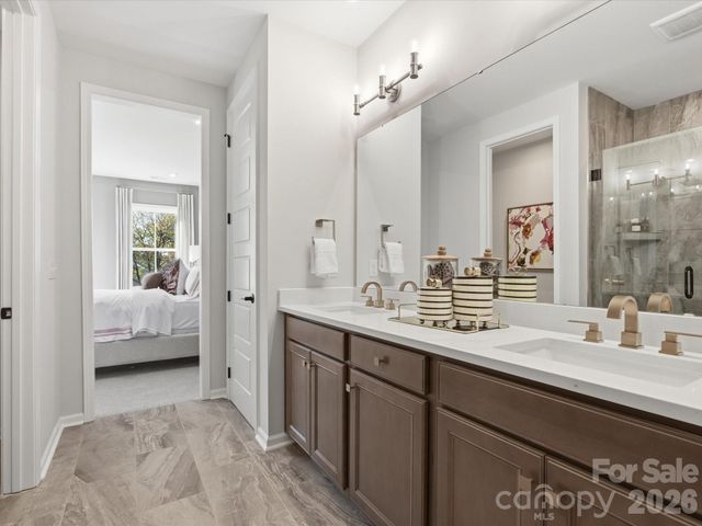 3033 Circles End, Charlotte, NC 28226
