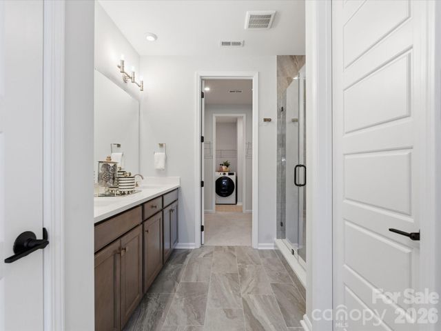 3033 Circles End, Charlotte, NC 28226