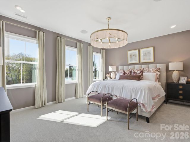 3033 Circles End, Charlotte, NC 28226