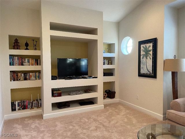 8986 Greenwich Hills WAY 201, Fort Myers, FL 33908