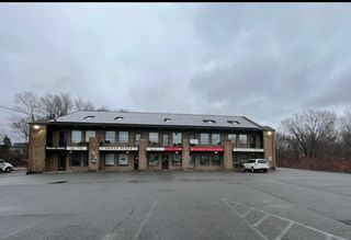 24 Quaker Lane G, Warwick, RI 02886