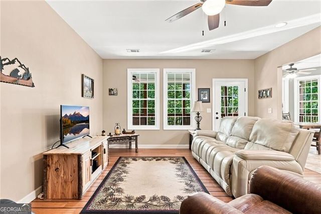 145 Ridgeline Road, Talking Rock, GA 30175