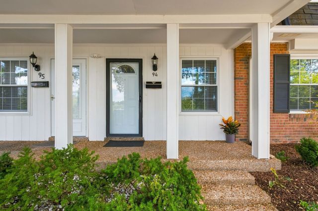 5510 Country Dr Apt 94, Nashville, TN 37211