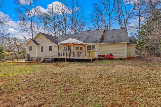 608 Hampton Road, Liberty, SC 29657