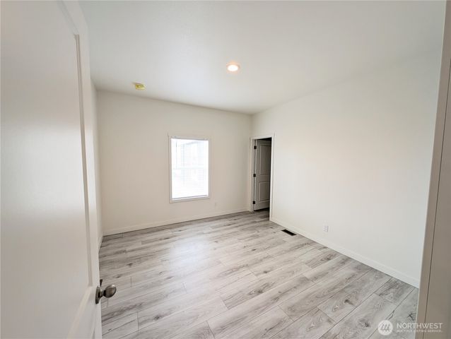 902 97th Street E, Tacoma, WA 98445