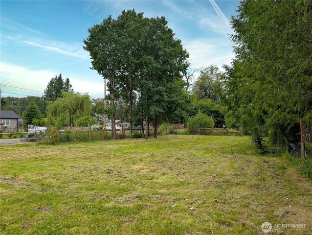 902 97th Street E, Tacoma, WA 98445