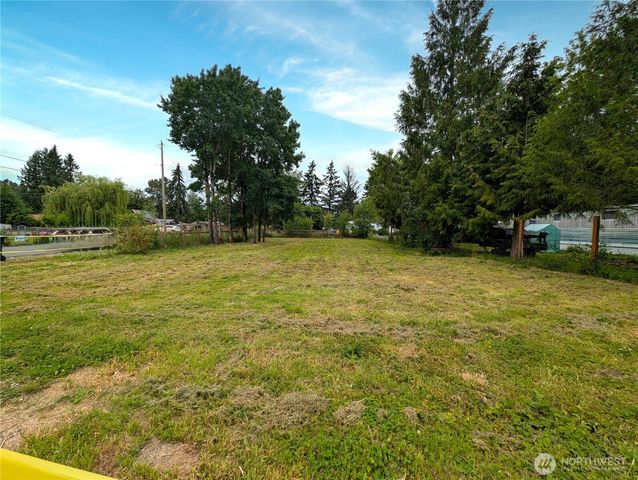 902 97th Street E, Tacoma, WA 98445