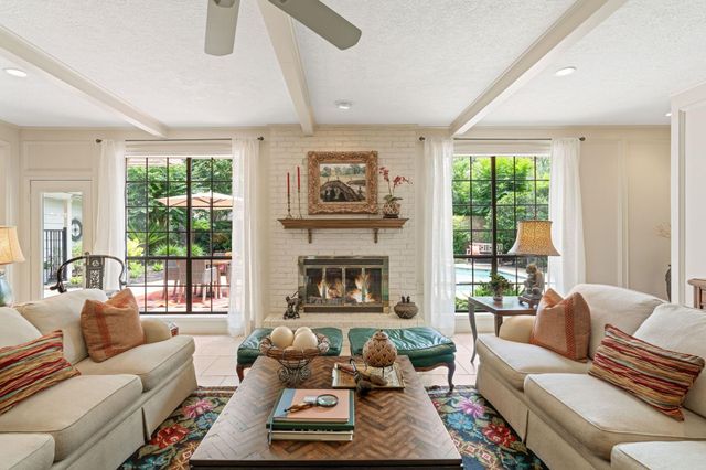 5207 Fountainbridge Lane, Houston, TX 77069