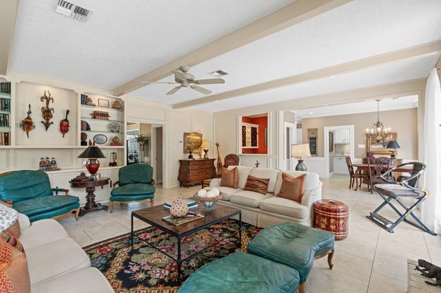 5207 Fountainbridge Lane, Houston, TX 77069