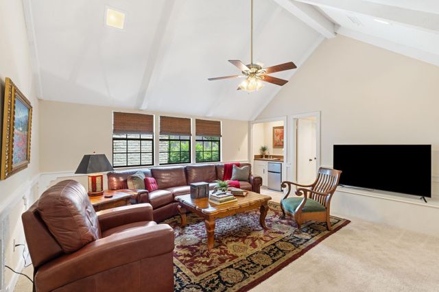 5207 Fountainbridge Lane, Houston, TX 77069