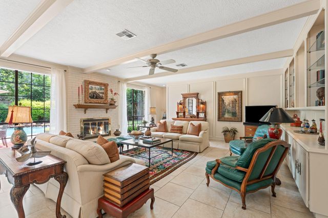 5207 Fountainbridge Lane, Houston, TX 77069