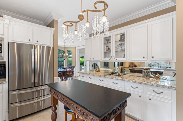 5207 Fountainbridge Lane, Houston, TX 77069