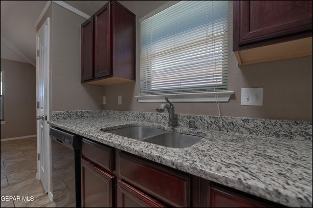 6617 Berringer Street, El Paso, TX 79932