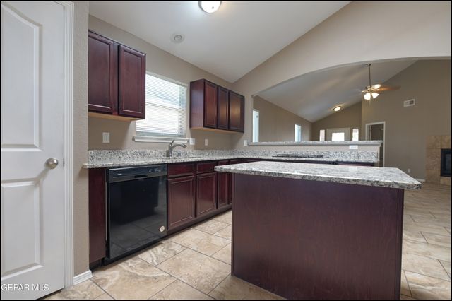 6617 Berringer Street, El Paso, TX 79932