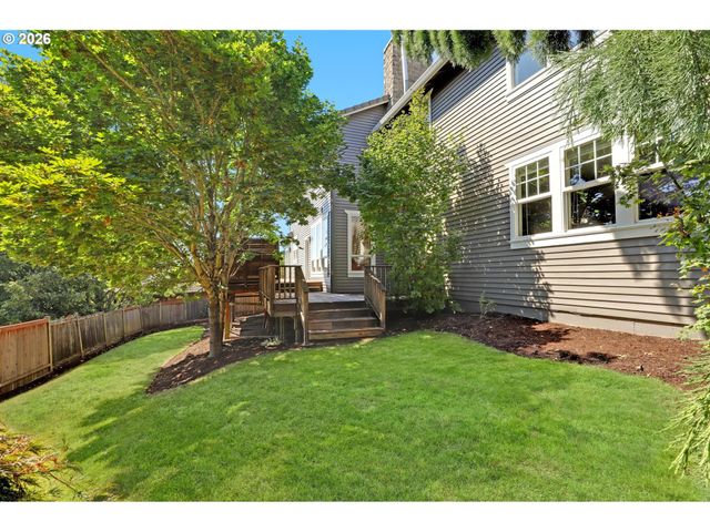 8408 Nw HAWKINS Blvd, Portland, OR 97229