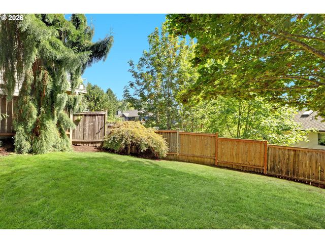 8408 Nw HAWKINS Blvd, Portland, OR 97229