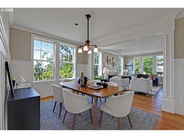 8408 Nw HAWKINS Blvd, Portland, OR 97229