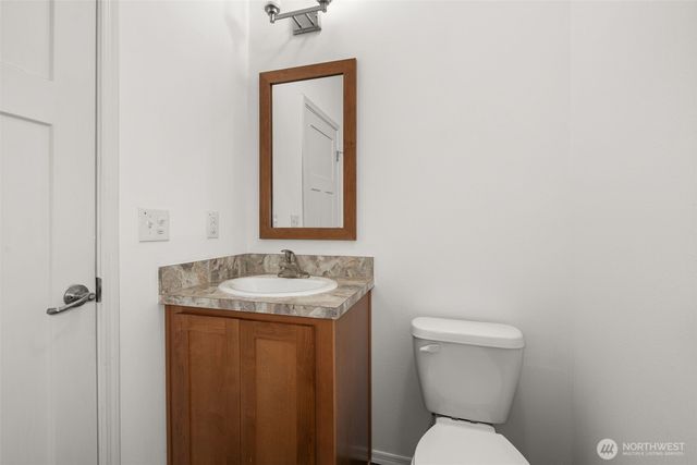 208 Mossyrock Rd West, Mossyrock, WA 98564