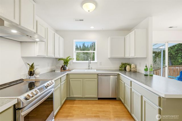 11408 51st Avenue SE, Everett, WA 98208