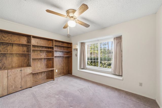 805 Evelyn Drive, Lorena, TX 76655