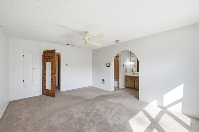 805 Evelyn Drive, Lorena, TX 76655