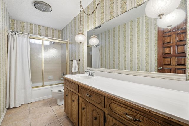 805 Evelyn Drive, Lorena, TX 76655