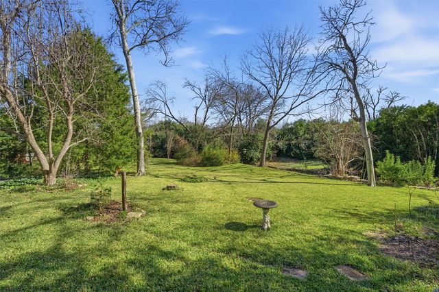 805 Evelyn Drive, Lorena, TX 76655