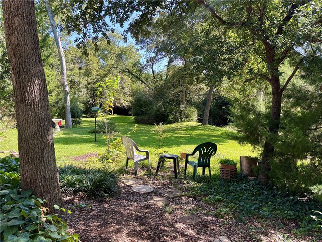 805 Evelyn Drive, Lorena, TX 76655