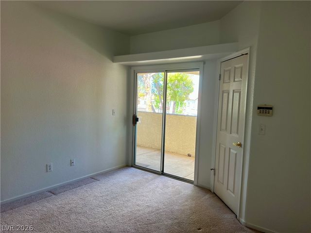 2975 Bluegrass Lane 321, Henderson, NV 89074