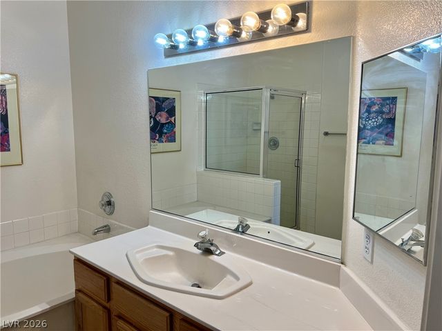2975 Bluegrass Lane 321, Henderson, NV 89074