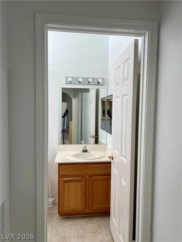 2975 Bluegrass Lane 321, Henderson, NV 89074