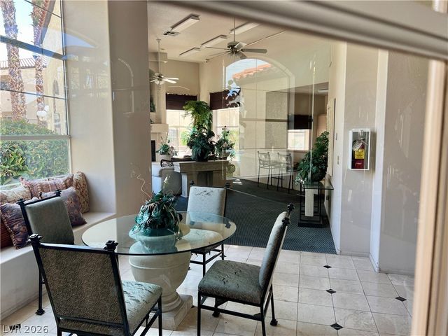 2975 Bluegrass Lane 321, Henderson, NV 89074