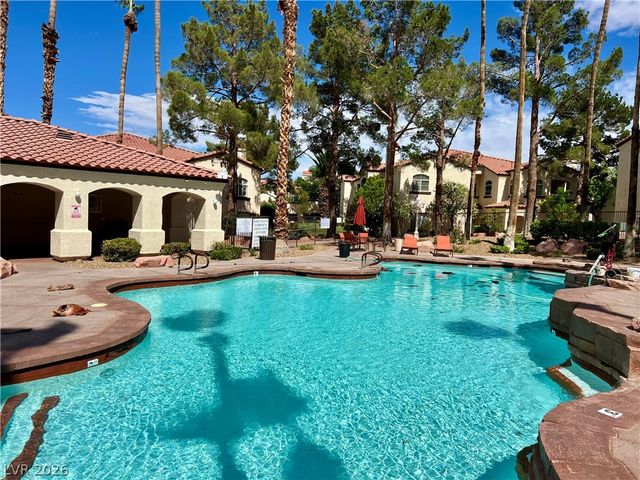 2975 Bluegrass Lane 321, Henderson, NV 89074